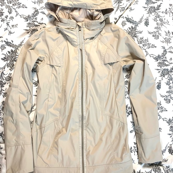 Lululemon Fo Drizzle jacket - Picture 4 of 11